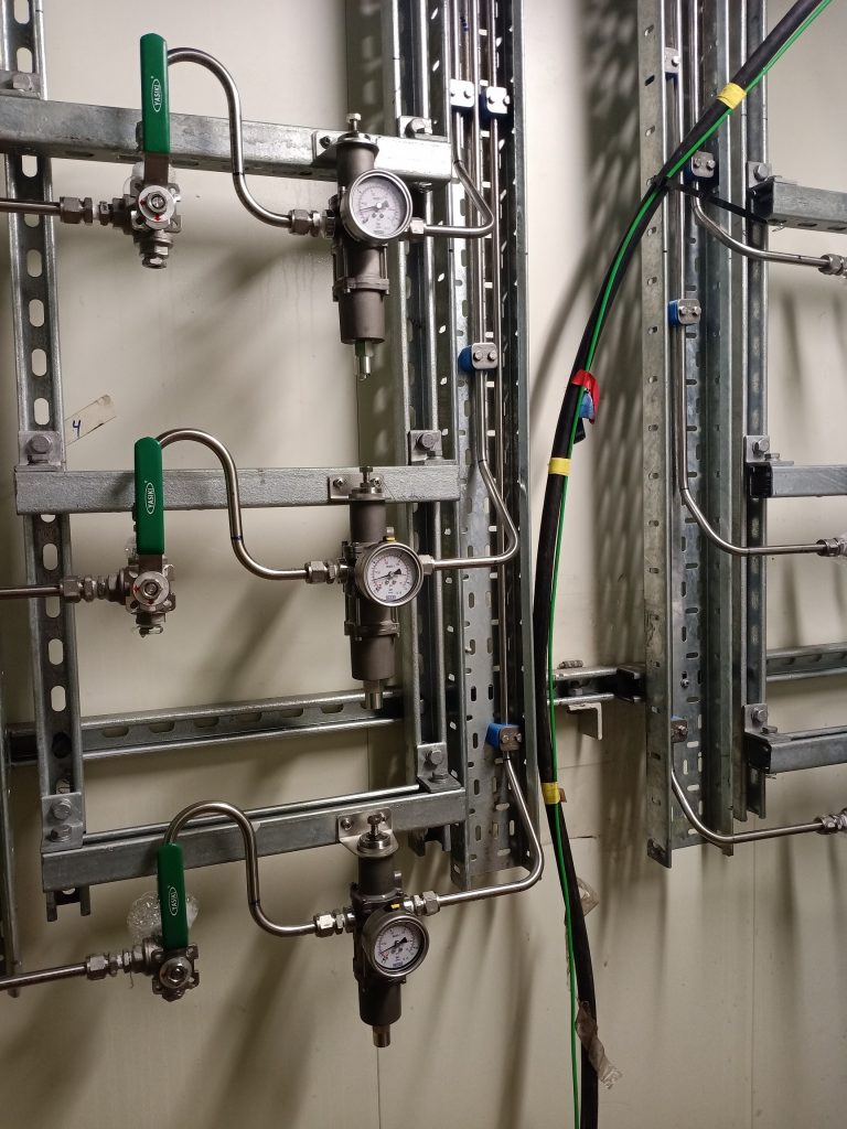 MSP INSTRUMENT AIR TUBING INSTALLATION Batam 3